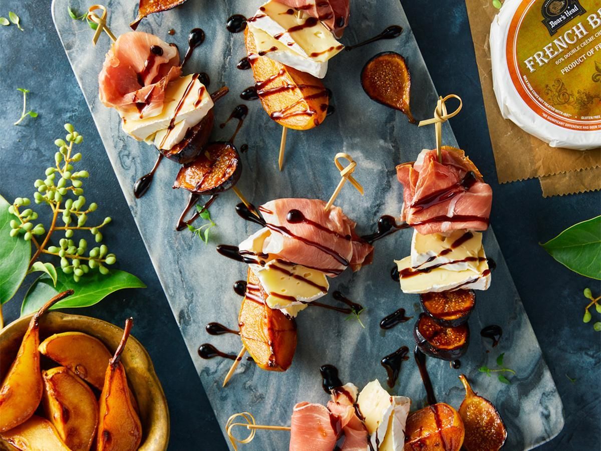 Prosciutto, French Brie & Seasonal Fruit Skewers | Boar's Head
