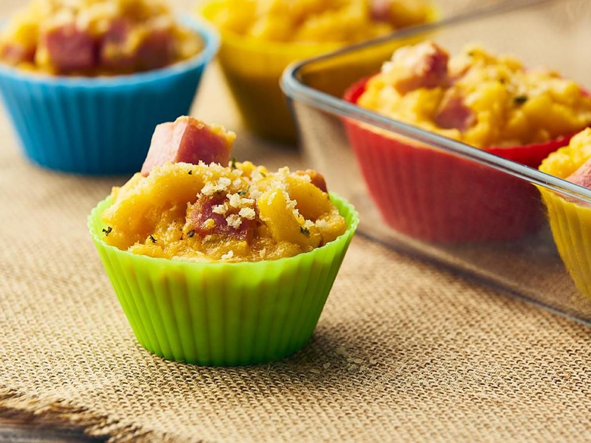 Deluxe Ham Mac & Cheese Muffins