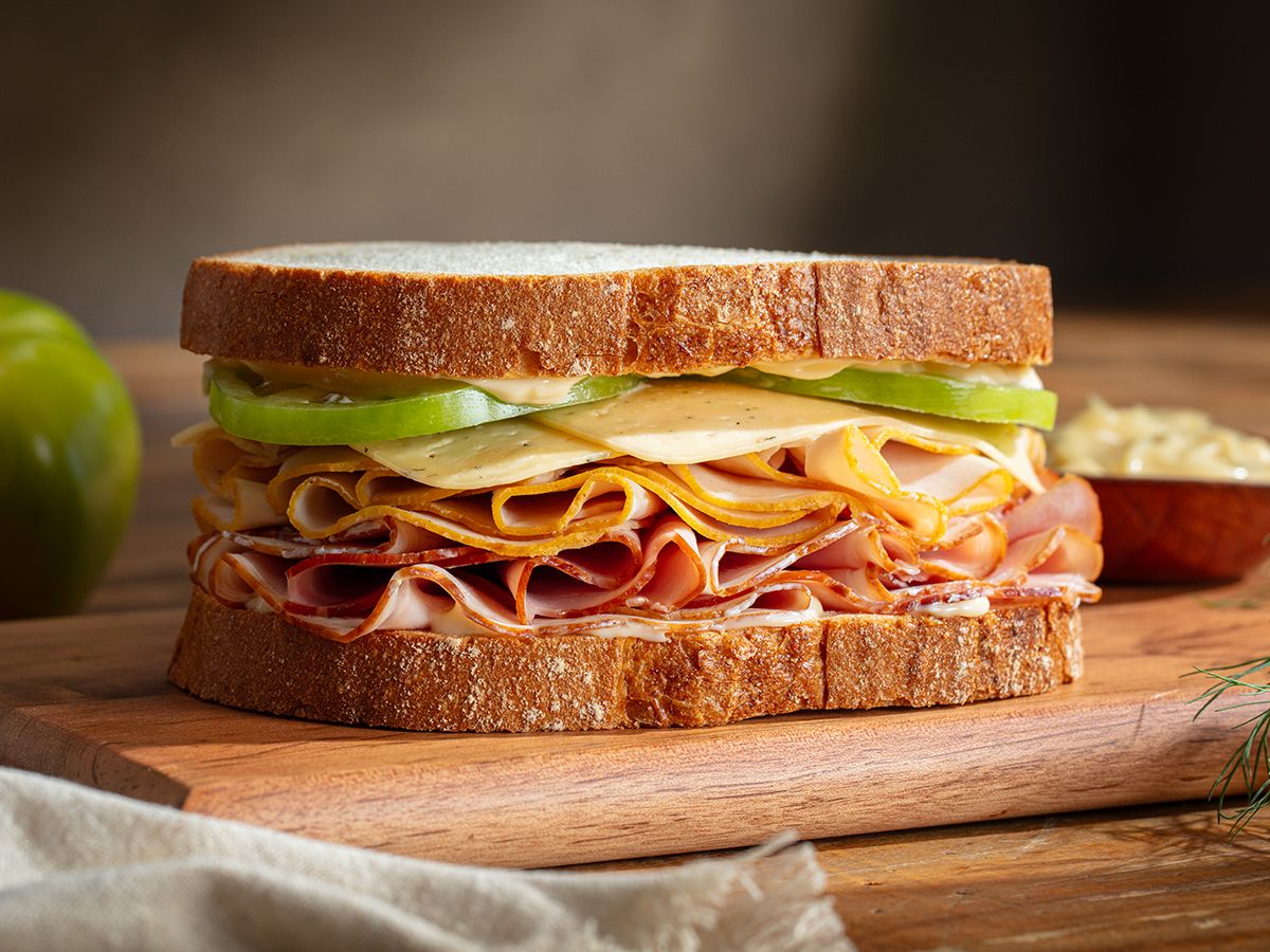 The Fryer's™ Turkey Breast Backyard Club