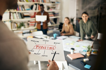 I CURSO DE ESPECIALIZACIÓN: MARKETING POR REDES SOCIALES